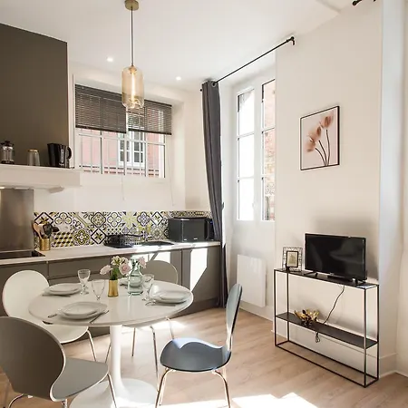 La Dame Du Taur By Cocoonr Apartment Toulouse Exterior photo